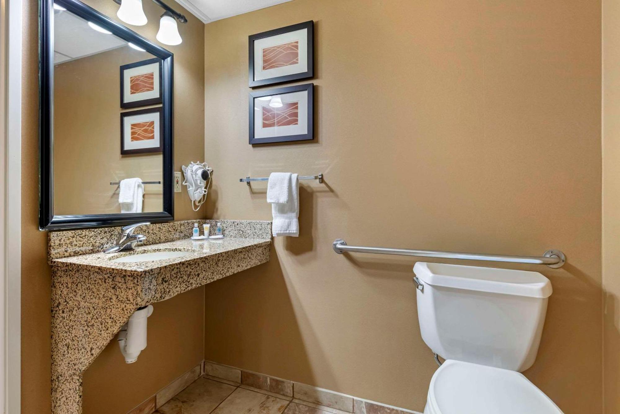 Inn Comfort Albert Lea